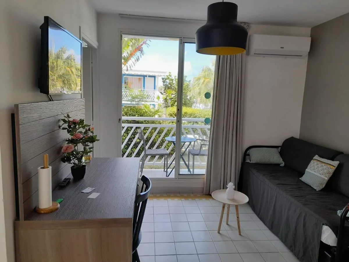 Studio 25 M Manganao Joela 4 Personnes Avec Machine A Laver (Adults Only) Saint-Francois  Hotel Saint-Francois (Grande-Terre)