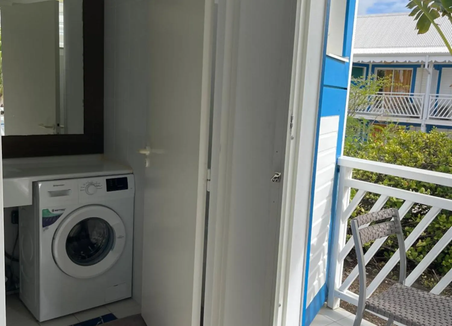 Studio 25 M Manganao Joela 4 Personnes Avec Machine A Laver (Adults Only) Saint-Francois  0*, Saint-Francois (Grande-Terre)